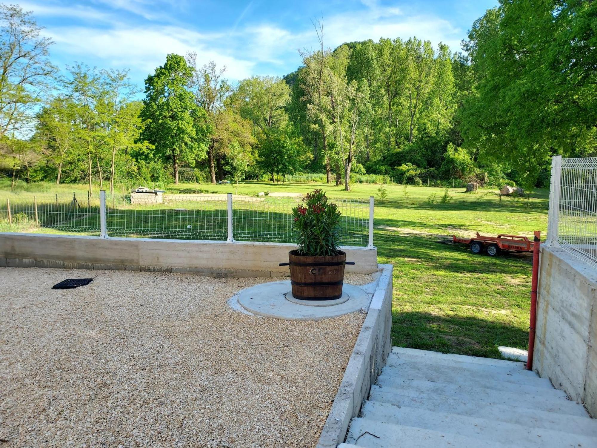 Le Gaspalette Saint-Uze Extérieur photo